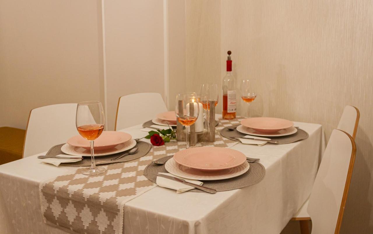 Cozy Family Apartments Braşov Exteriör bild