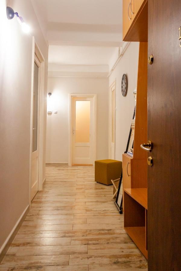 Cozy Family Apartments Braşov Exteriör bild